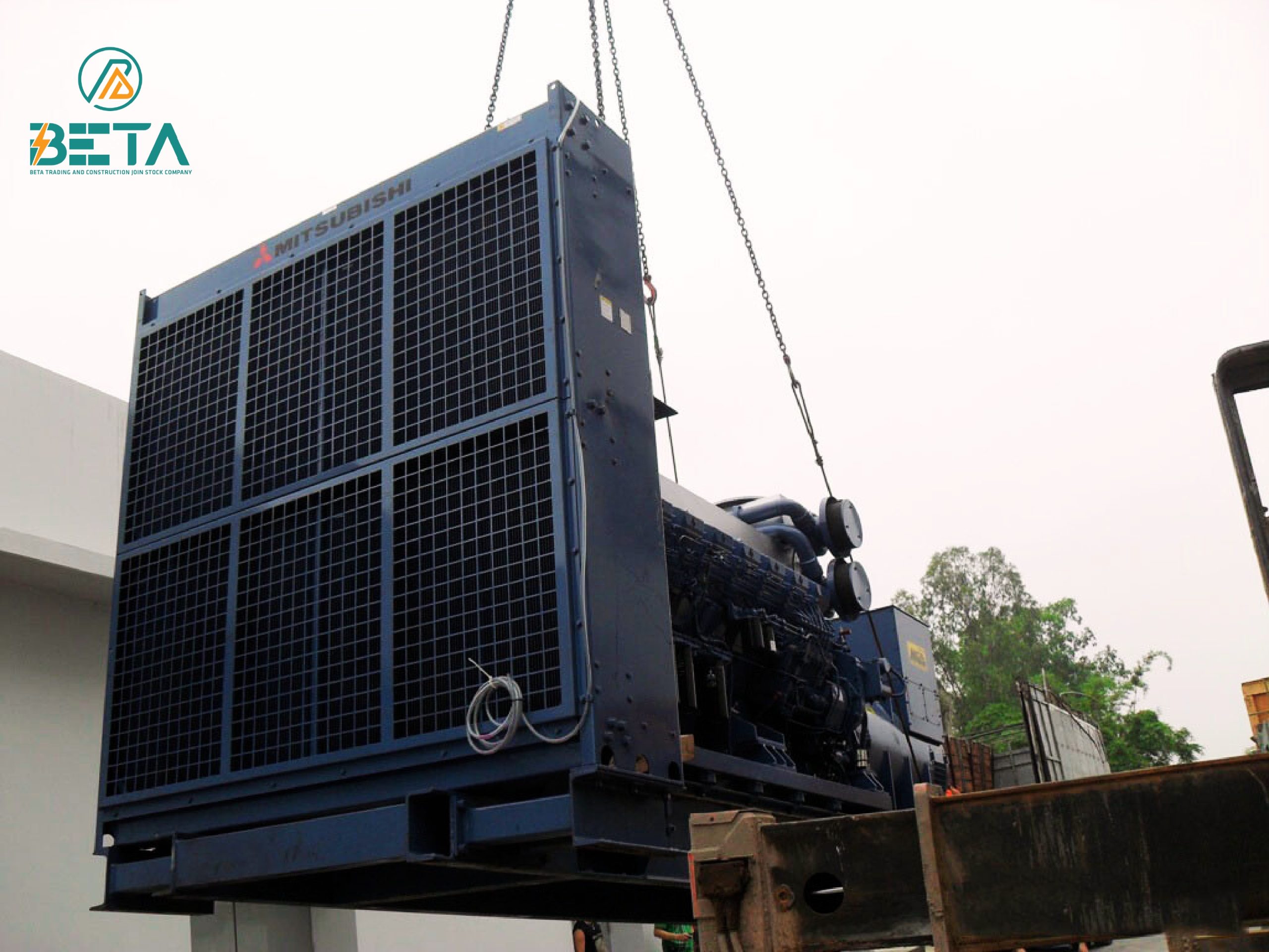 Cung cấp 02 tổ máy phát điện 2000KVA cho TTTM tại quận Long Biên